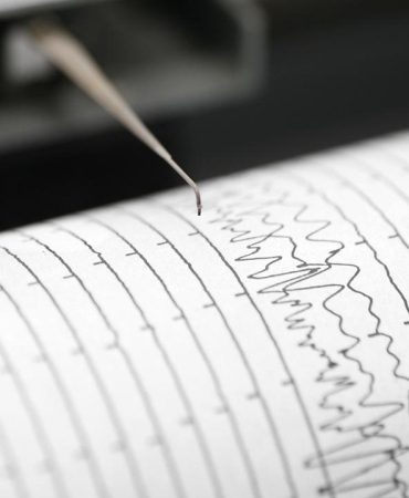 İran'da 5 büyüklüğünde deprem