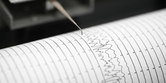 İran'da 5 büyüklüğünde deprem