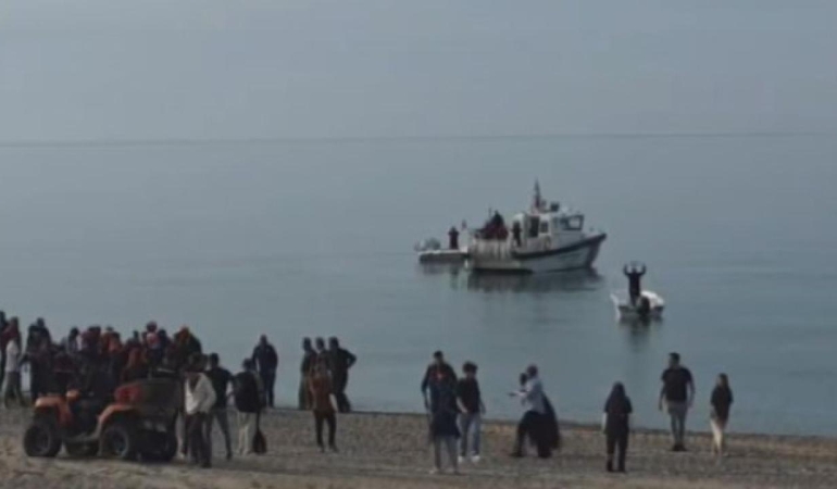İstanbul'da devrilen jet skideki 2 kişiden biri öldü