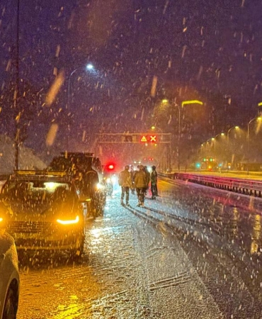 Kahramanmaraş'ta kar yağdı