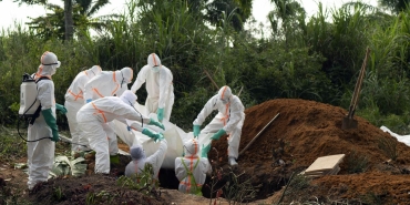 Kongo Demokratik Cumhuriyeti'nde Ebola tedavi merkezi ateşe verildi