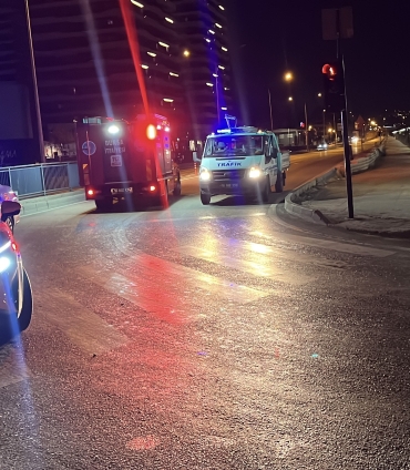 Otomobil dereye uçtu, sürücü kaçtı
