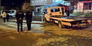 Park halindeki çekiciye çarptı: 1 ölü, 1 yaralı