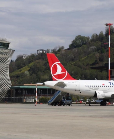RizeArtvin Havalimanı 4 yılda 4,2 milyon yolcuya hizmet verdi