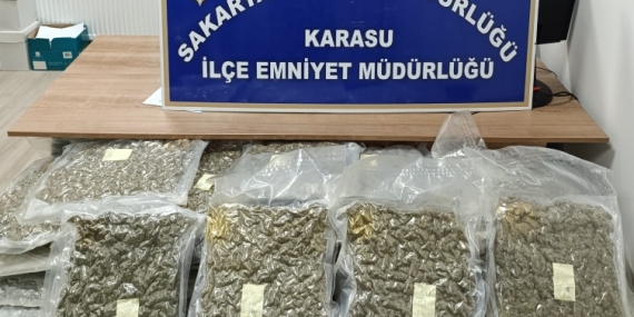 Sahile vuran çantadan uyuşturucu çıktı