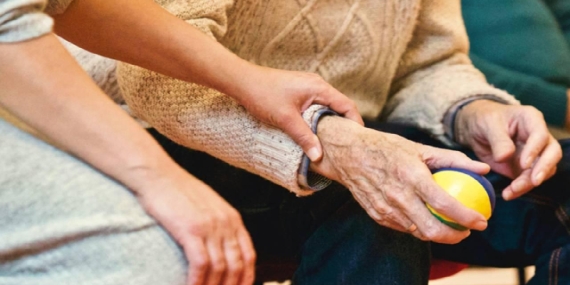 Türk bilim insanlarından Alzheimer'a karşı yeni ilaç çalışması