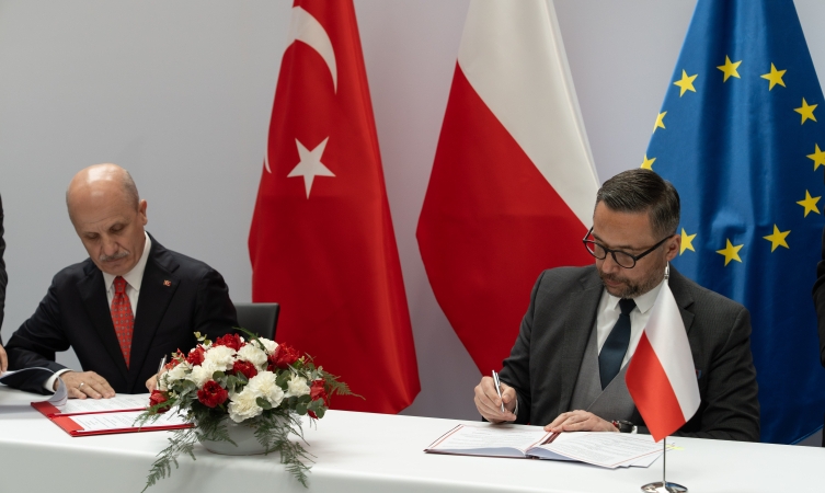 Türkiye ve Polonya arasında yükseköğretimde iş birliği zaptı imzalandı
