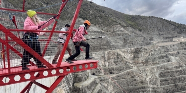 Türkiye'de ilk, dünyada üçüncü: Deriner Barajı adrenalin tutkunlarını bekliyor