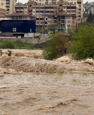 Türkiye'de nisanda 148 şiddetli meteorolojik olay meydana geldi